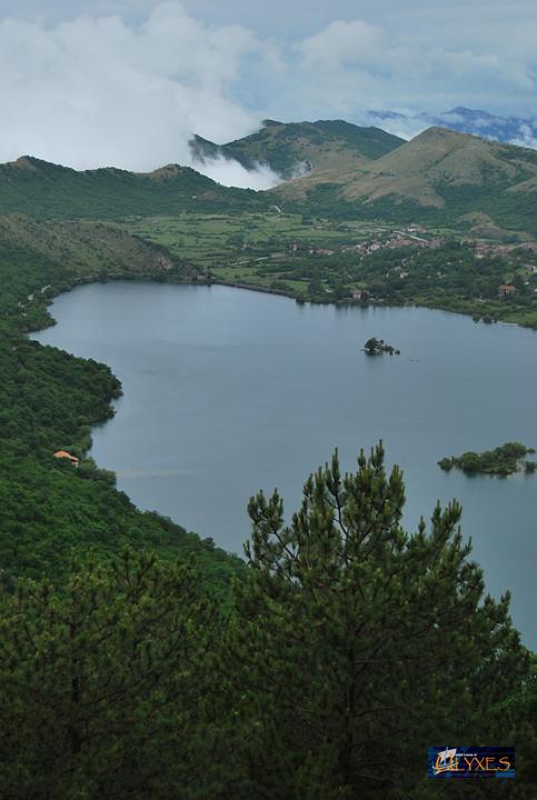 il lago di letino.JPG